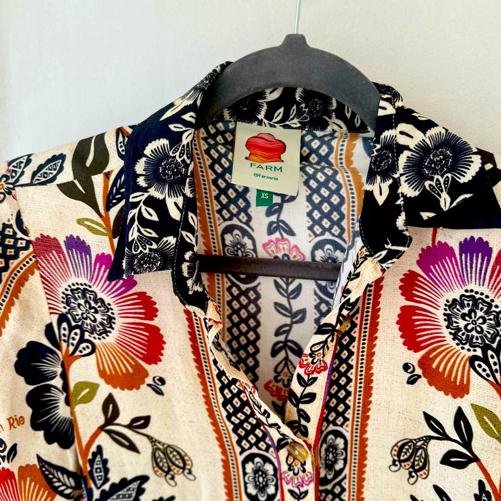 Farm Rio NWOT Patterned Silk Dress - Picture 2 of 4